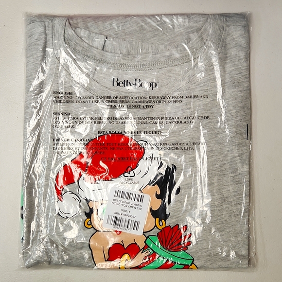 ❤️NWT VINTAGE TORRID TEE - BETTY BOOP  SANTA BABY - CHRISTMAS HOLIDAY PLUS SIZE - Picture 8 of 11